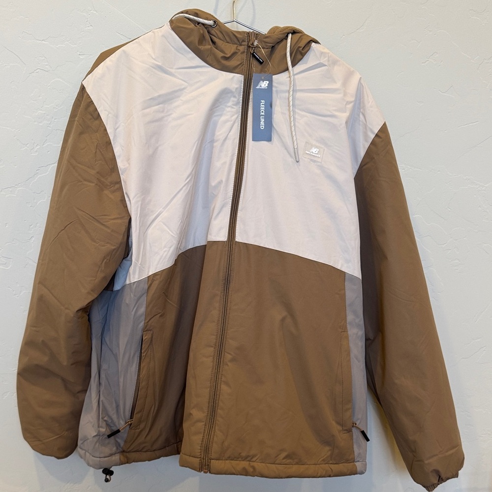 New Balance Men's Brown and Cream Puffer NWT Size Large
